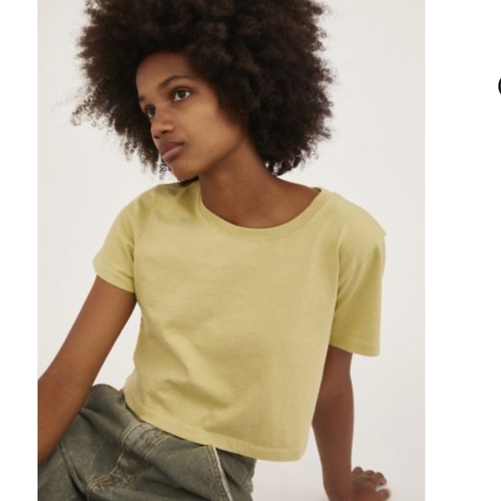 UO Best Friend Essential Crop Tee in olive cotton size medium